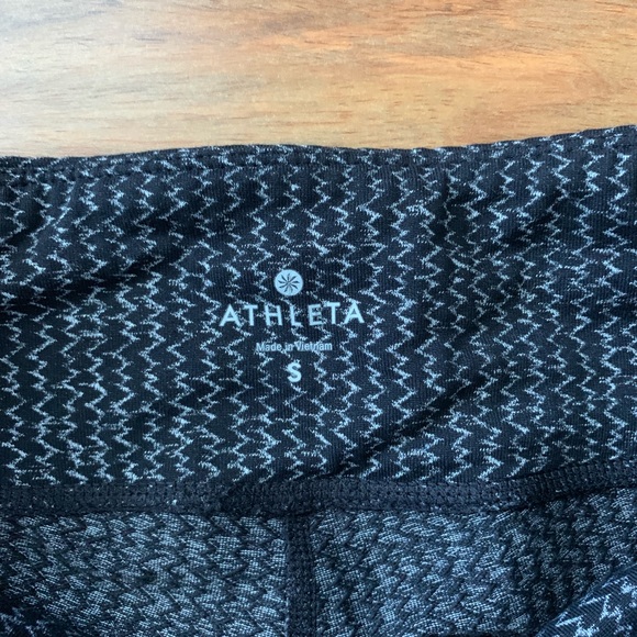 SOLD $74 ATHLETA Chaturanga Heartbeat Tights - Picture 5 of 8